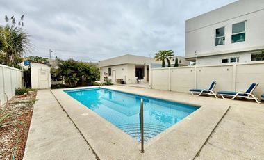 MILINA: VENDO DE OPORTUNIDAD 2 CASAS EN TERRENO DE 680 m2 A SOLO 2 CUADRAS AL MAR