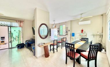 MILINA: VENDO DE OPORTUNIDAD 2 CASAS EN TERRENO DE 680 m2 A SOLO 2 CUADRAS AL MAR