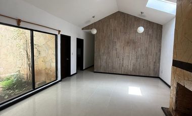 CASA EN VENTA, UN SOLO NIVEL, SAN CRISTOBAL DE LAS CASAS, CHIAPAS