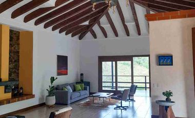 Vendo Casa finca En Santa Elena un Espacio de verdad, cerca de todo