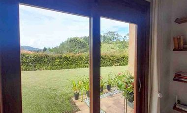 Vendo Casa finca En Santa Elena un Espacio de verdad, cerca de todo