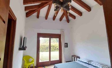 Vendo Casa finca En Santa Elena un Espacio de verdad, cerca de todo