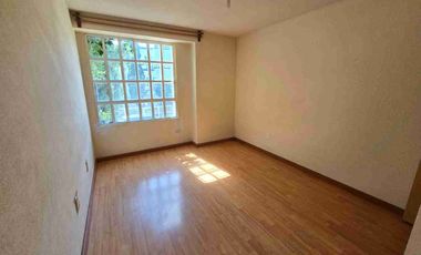 Casa de 4 recamaras en Venta!!