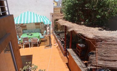 Venta amplia casa de 3 pisos en Condominio Balmaceda Sur