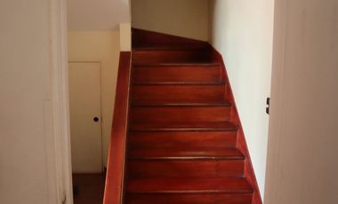 Venta amplia casa de 3 pisos en Condominio Balmaceda Sur