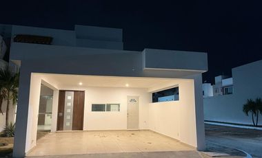 Casa en Fraccionamiento Villa Marina