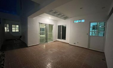 Casa en Fraccionamiento Villa Marina