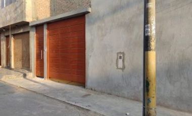 Casa como terreno  en Calle San Martin, Ate Vitarte cerca a la Muni Ate