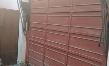 Casa como terreno  en Calle San Martin, Ate Vitarte cerca a la Muni Ate
