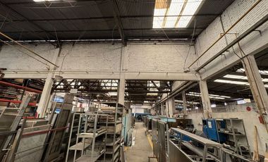 Nave Industrial en Venta | Iztacalco, CDMX | Ideal para Operación o Inversión