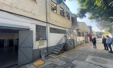 Nave Industrial en Venta | Iztacalco, CDMX | Ideal para Operación o Inversión