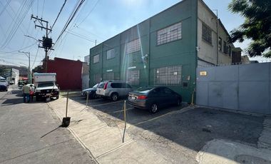 Nave Industrial en Venta | Iztacalco, CDMX | Ideal para Operación o Inversión