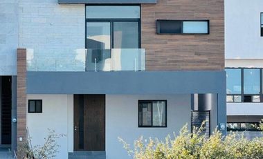 Casa en Venta Cumbres Elite Premier Sector Alpes Monterrey N.L.