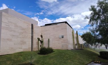 Casa con 192 m² de Terreno, 3 Recámaras en Venta en El Edén Residencial