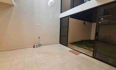Se vende hermosa casa con 4 recámaras,  jardin y terraza en San Sebastian Tutla, Oaxaca