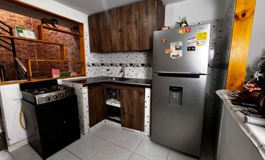 SE VENDE CASA EN CONJUNTO – BOSQUES DE ABAJAN 2