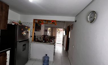 SE VENDE CASA EN CONJUNTO – BOSQUES DE ABAJAN 2