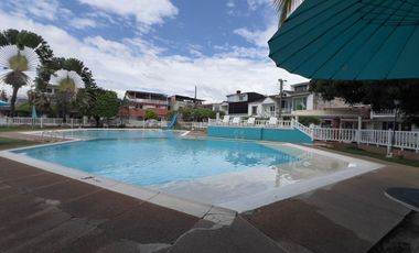 SE VENDE CASA EN CONJUNTO – BOSQUES DE ABAJAN 2