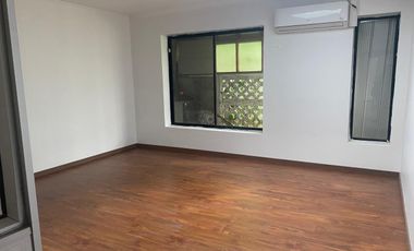 Oportunidad de inversión amplia casa en salida Sur de Valdivia