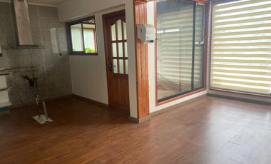 Oportunidad de inversión amplia casa en salida Sur de Valdivia
