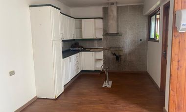 Oportunidad de inversión amplia casa en salida Sur de Valdivia