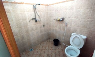 Rumah utara UGM dan Sekolah Al Azhar