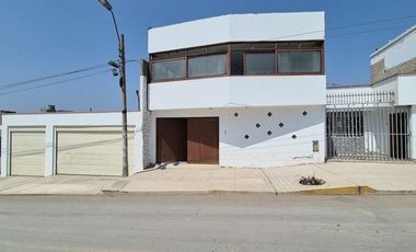 Vendo casa de playa en playa los pulpos Lurin 503 m2, piscina, 5 cocheras