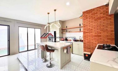 Rumah Modern Minimalis Dalam Town House Dekat Tol Desari