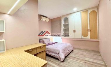 Rumah Modern Minimalis Dalam Town House Dekat Tol Desari