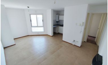 ALQUILA: Dpto 2 Dormitorios + Escritorio, Balcón / B° General Paz