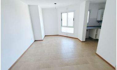 ALQUILA: Dpto 2 Dormitorios + Escritorio, Balcón / B° General Paz