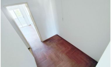 ALQUILA: Dpto 2 Dormitorios + Escritorio, Balcón / B° General Paz