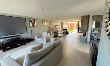 Casa en renta en Lomas Virreyes Calimaya, modelo Madeira