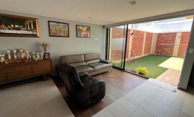 Casa en renta en Lomas Virreyes Calimaya, modelo Madeira