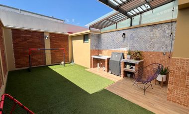 Casa en renta en Lomas Virreyes Calimaya, modelo Madeira