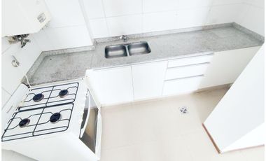 ALQUILA: Dpto 1 Dormitorio, 2 Baños, balcón Grande / NUEVA CORDOBA