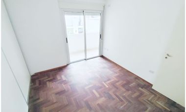 ALQUILA: Dpto 1 Dormitorio, 2 Baños, balcón Grande / NUEVA CORDOBA