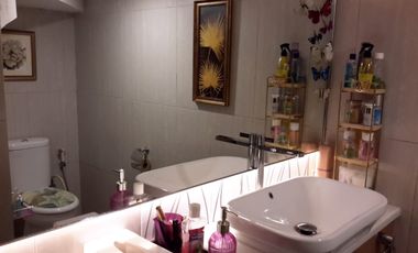 Dijual Rumah Full Furnished Dalam Cluster Kencana Loka Bsd
