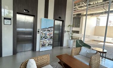 𝐑𝐞𝐚𝐝𝐲-𝐟𝐨𝐫-𝐎𝐜𝐜𝐮𝐩𝐚𝐧𝐜𝐲 𝐂𝐨𝐧𝐝𝐨𝐦𝐢𝐧𝐢𝐮𝐦 𝐰𝐢𝐭𝐡 𝐩𝐫𝐞𝐦𝐢𝐮𝐦 𝐚𝐦𝐞𝐧𝐢𝐭𝐢𝐞𝐬 inMandaue City near Ateneo De Cebu