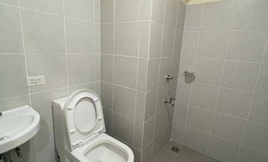 𝐑𝐞𝐚𝐝𝐲-𝐟𝐨𝐫-𝐎𝐜𝐜𝐮𝐩𝐚𝐧𝐜𝐲 𝐂𝐨𝐧𝐝𝐨𝐦𝐢𝐧𝐢𝐮𝐦 𝐰𝐢𝐭𝐡 𝐩𝐫𝐞𝐦𝐢𝐮𝐦 𝐚𝐦𝐞𝐧𝐢𝐭𝐢𝐞𝐬 inMandaue City near Ateneo De Cebu