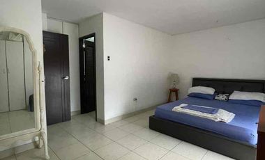 Alquilo Departamento 3 dormitorios en Lomas de Urdesa