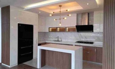 Departamento moderno de alquiler en Urb. Santa Cecilia (sector cerrado)