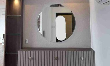 Departamento moderno de alquiler en Urb. Santa Cecilia (sector cerrado)