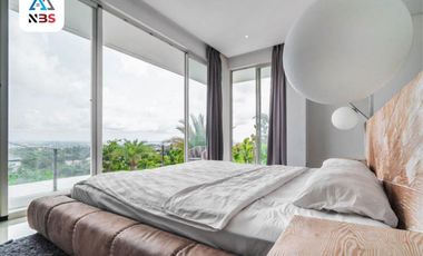 FOR SALE LUXURY VILLA WITH BEAUTIFUL SWIMMING POOL AND VIEW AT KUTA SELATAN BALI