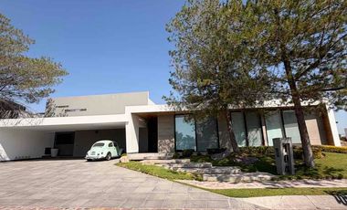 RENTA CASA BOSQUE COUNTRY