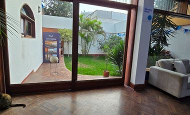 SE VENDE CASA EN SAN ISIDRO PARA EMPRESA O PROYECTO
