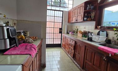SE VENDE CASA EN SAN ISIDRO PARA EMPRESA O PROYECTO