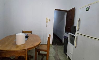 SE VENDE CASA EN SAN ISIDRO PARA EMPRESA O PROYECTO