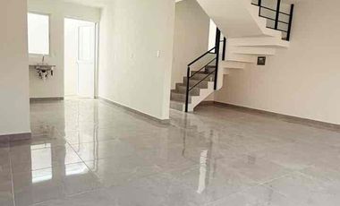 Se vende casa, excelentes acabados. El Dorado Residencial, Pachuca.