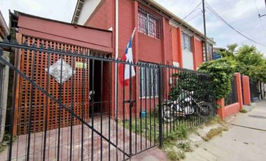 VENTA DE CASA DE 2 PISOS EN QUILICULRA